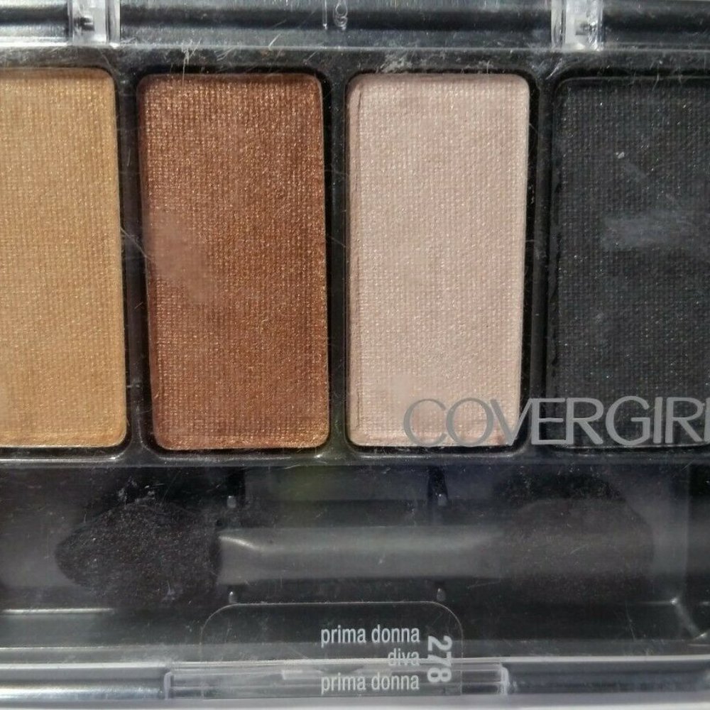 Covergirl Eye Shadow Quad Prima Dona #278